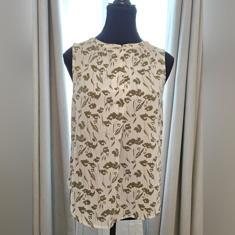 Fun2Fun Petite XS Floral Blouse